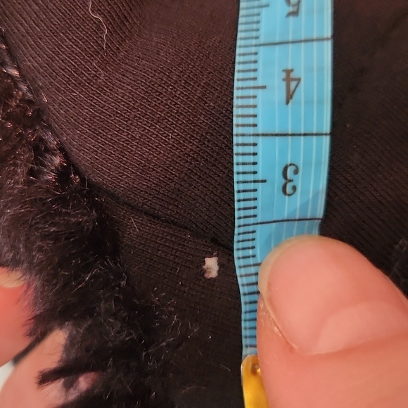 ARMANI Excahnge by Club 21  reversible teddy vest. - Picture 7 of 7